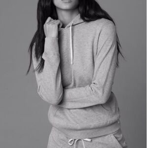 Reigning Champ Women’s Set